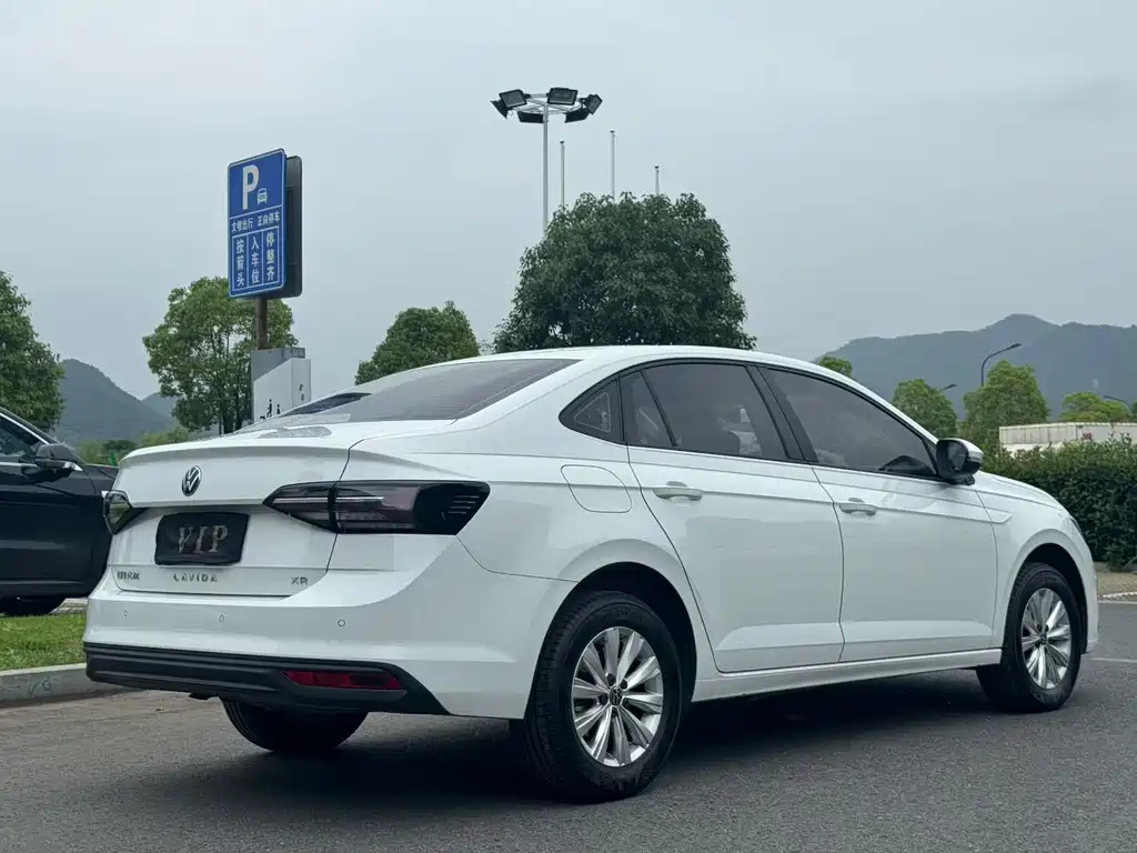 Volkswagen Lavida 2024
