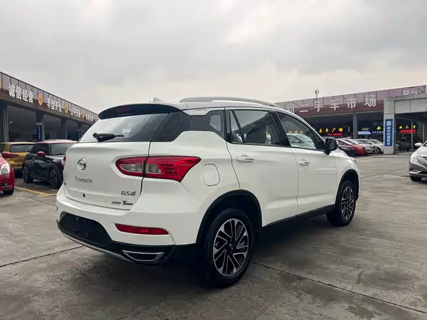 GAC Trumpchi GS4 2016