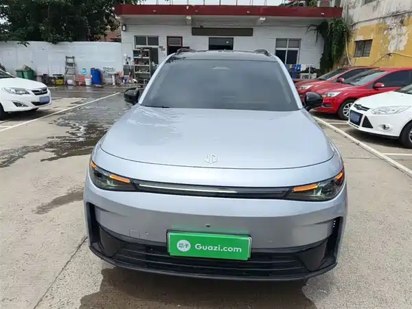 Leapmotor C16 2024