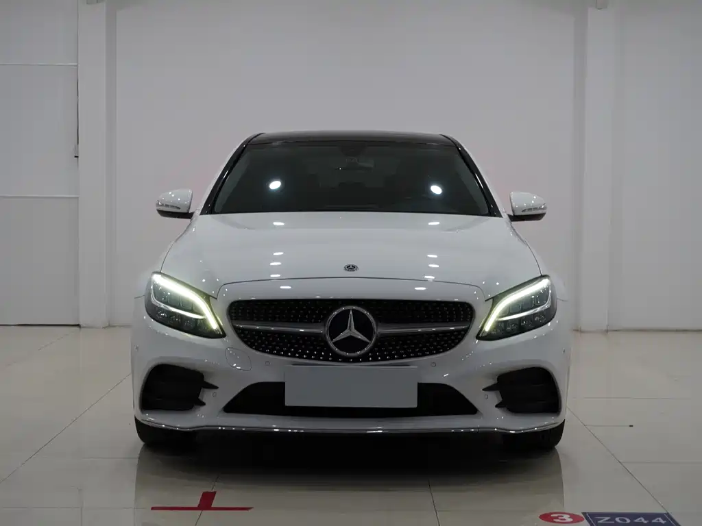 Mercedes-Benz C-Class 2019