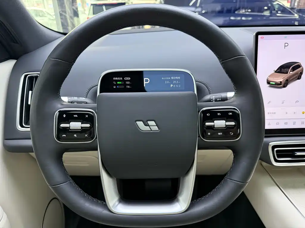 Li Auto Li L8 2024