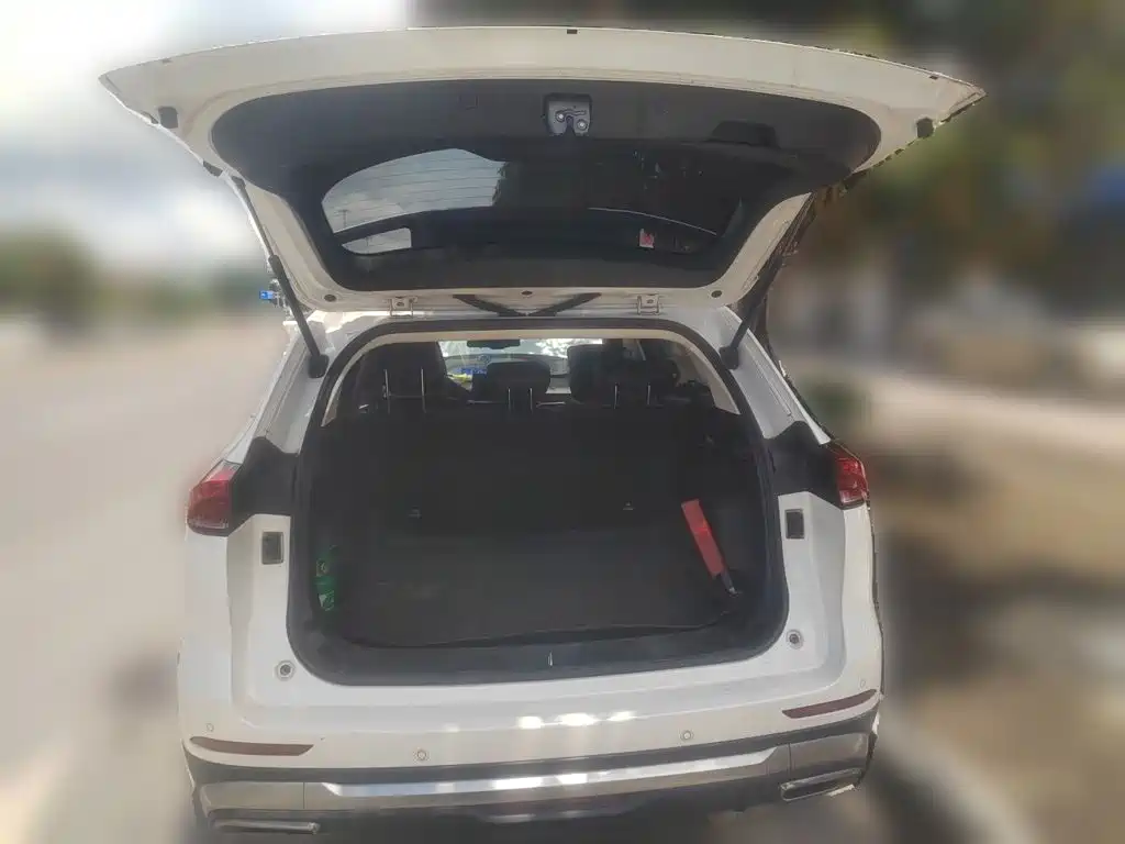 Haval H6 2023 — фото 15