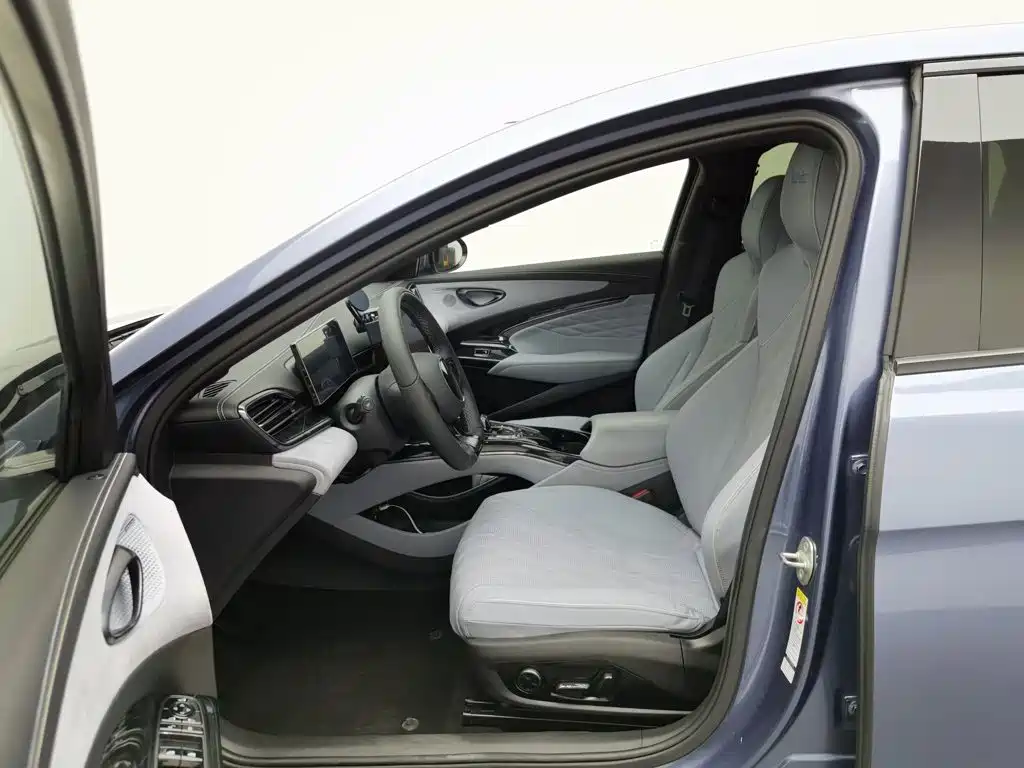 BYD Seal 2023 — фото 10