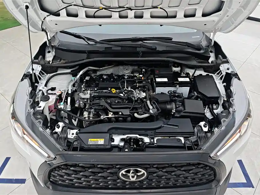 Toyota Corolla Cross 2023 — фото 10