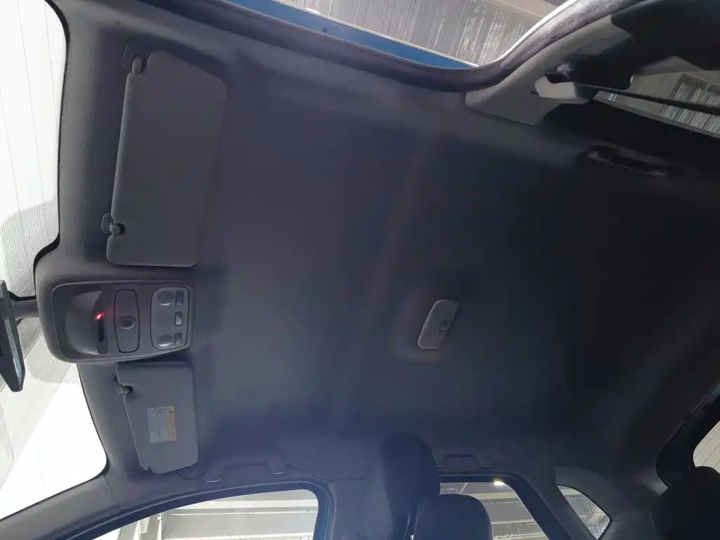Renault Captur 2016 — фото 14