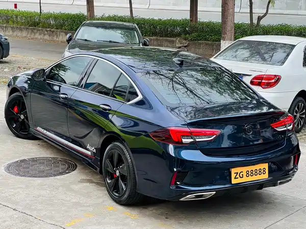 Buick Regal 2021