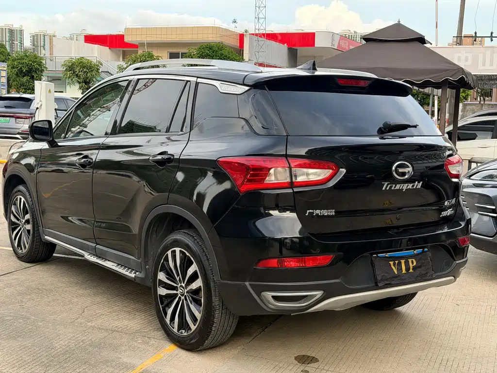 GAC Motor Trumpchi GS4 2016