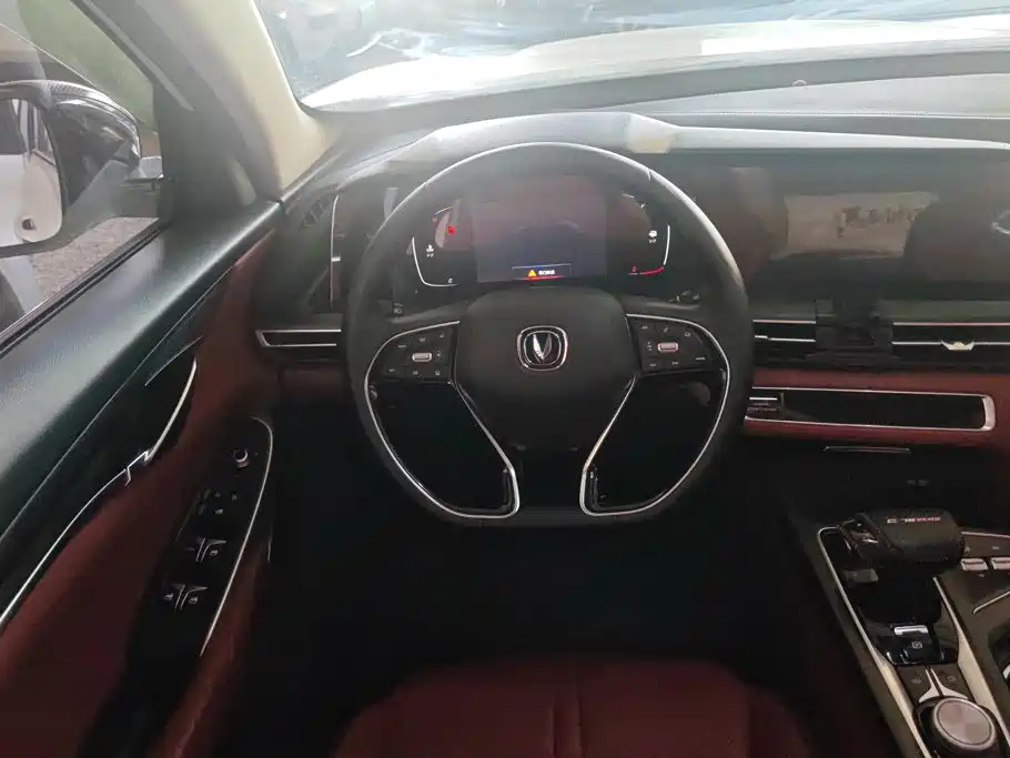 Changan CS75PLUS 2020 — фото 15