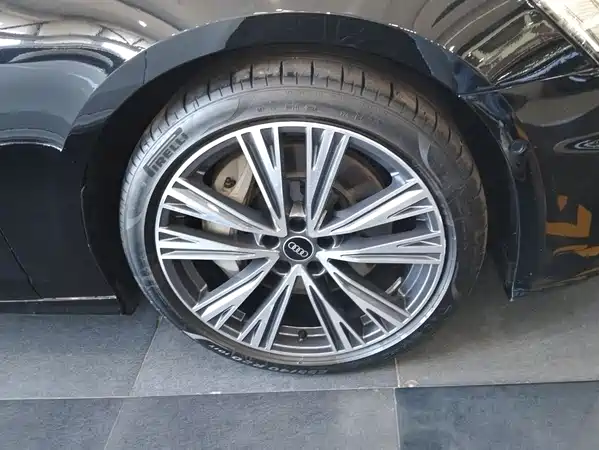 Audi A6L 2024