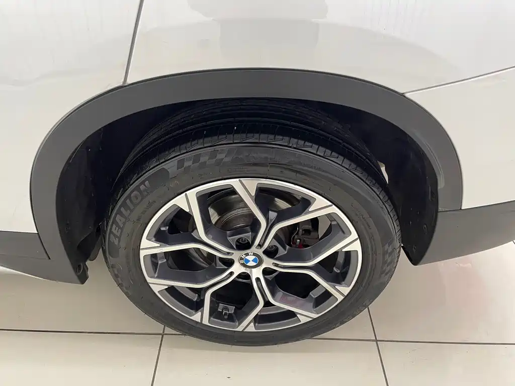 BMW X1 2022 — фото 22