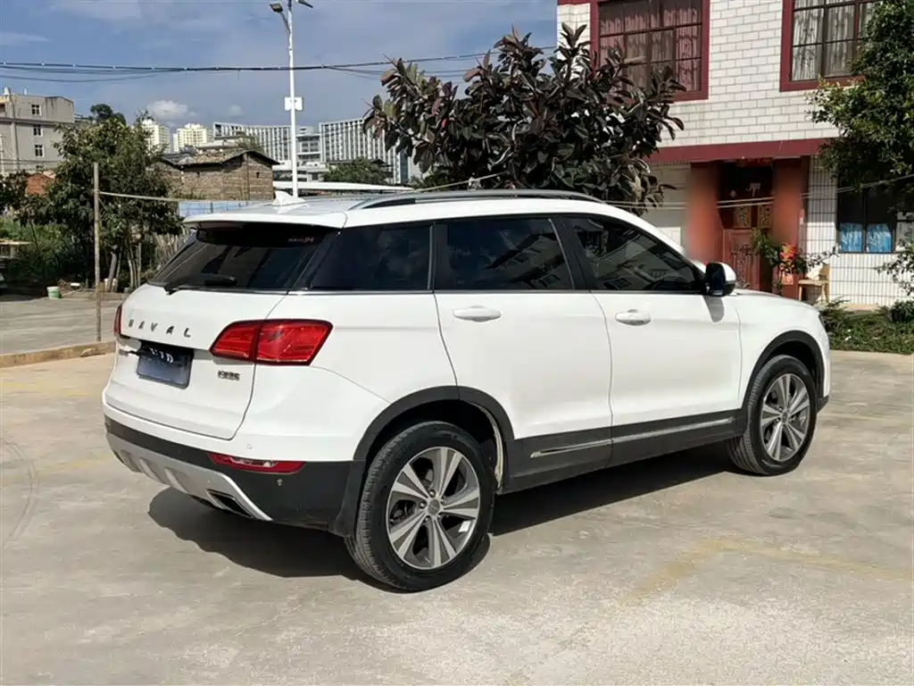 Haval H6 Coupe 2015 — фото 10