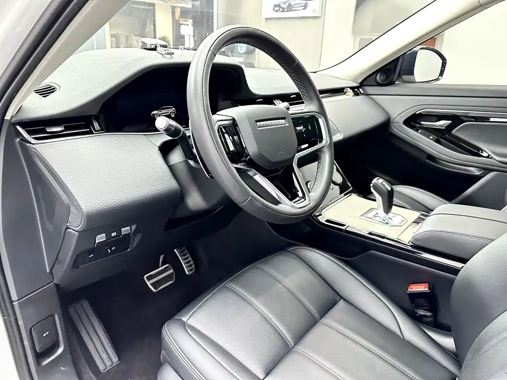 Land Rover Range Rover Evoque 2022 — фото 7