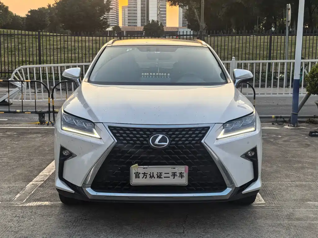 Lexus RX 2018 — фото 2
