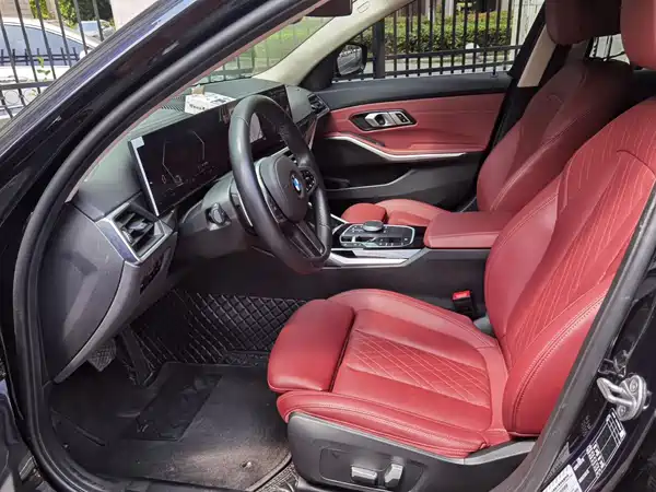 BMW 3 Series 2023