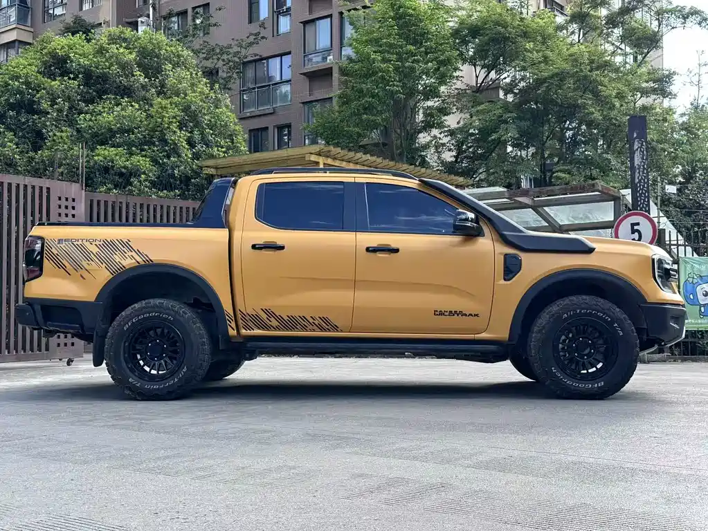 Ford Ranger 2024 — фото 12