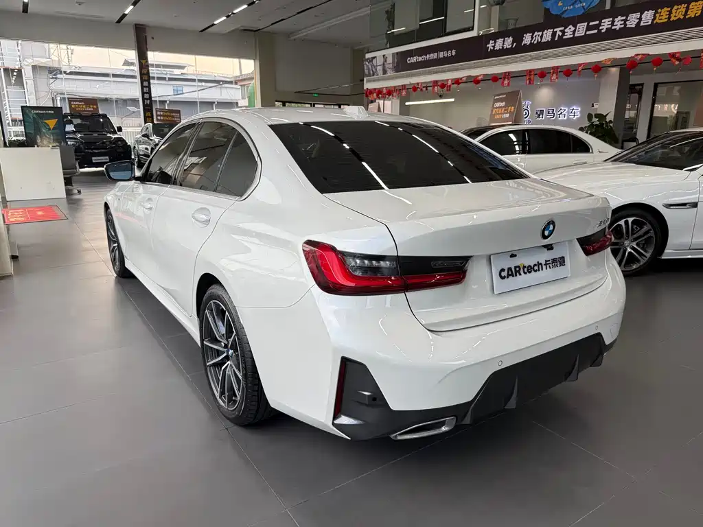 BMW 3 Series 2024