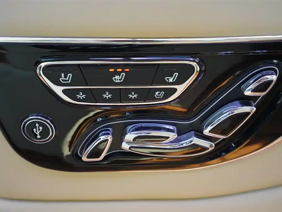 Toyota Coaster 2021 — фото 18