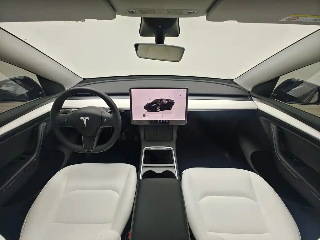 Tesla Model Y 2023 — фото 14