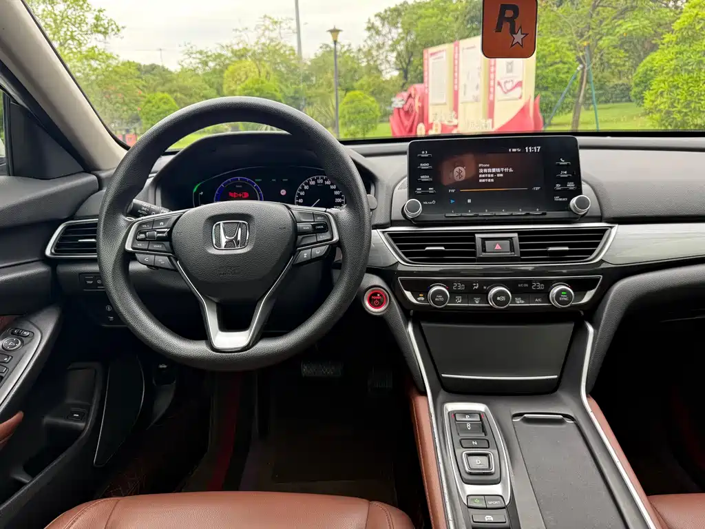 Honda Inspire 2021 — фото 11