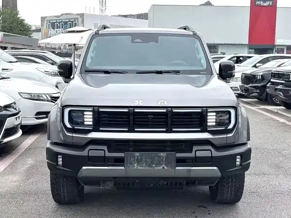 BAIC BJ40 2025