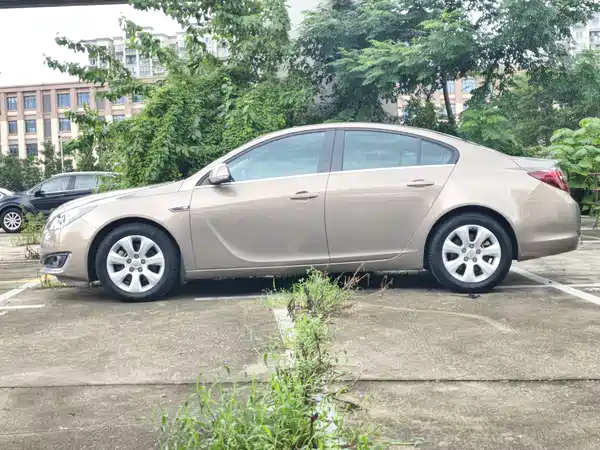 Buick Regal 2016