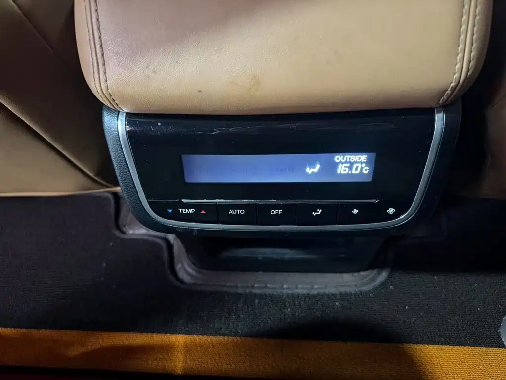 GAC Trumpchi GS8 2024 — фото 15