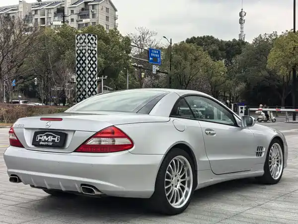 Mercedes-Benz SL-Class 2010