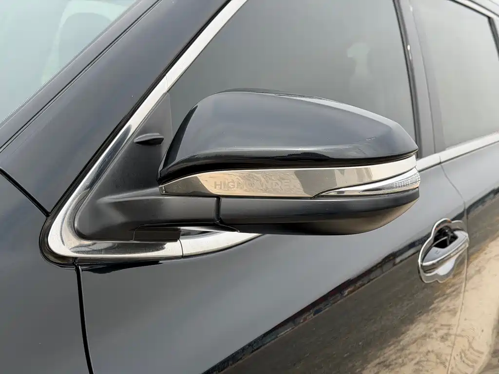 Toyota Highlander 2020 — фото 15