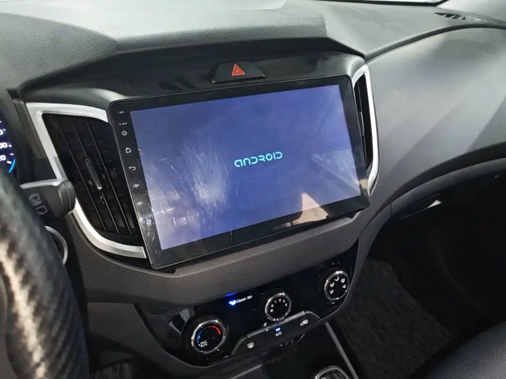 Hyundai ix25 2018 — фото 13