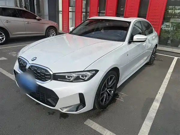 BMW 3 Series 2025