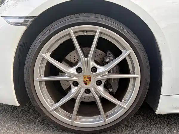 Porsche 718 2024