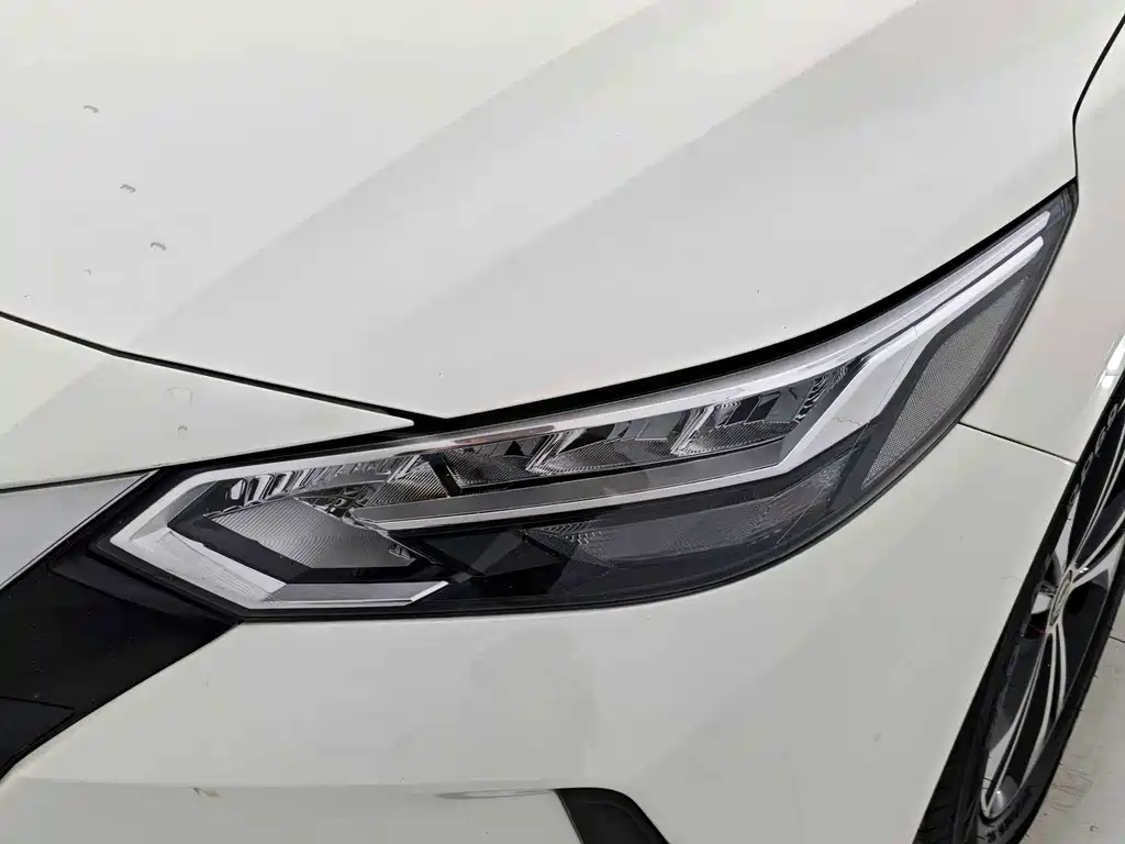 Nissan Sylphy 2020 — фото 17