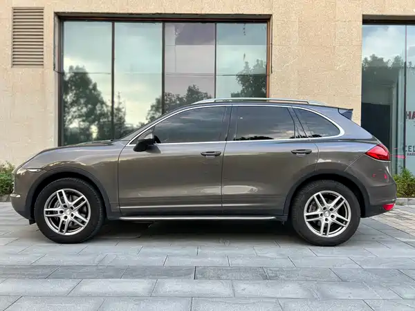 Porsche Cayenne 2013