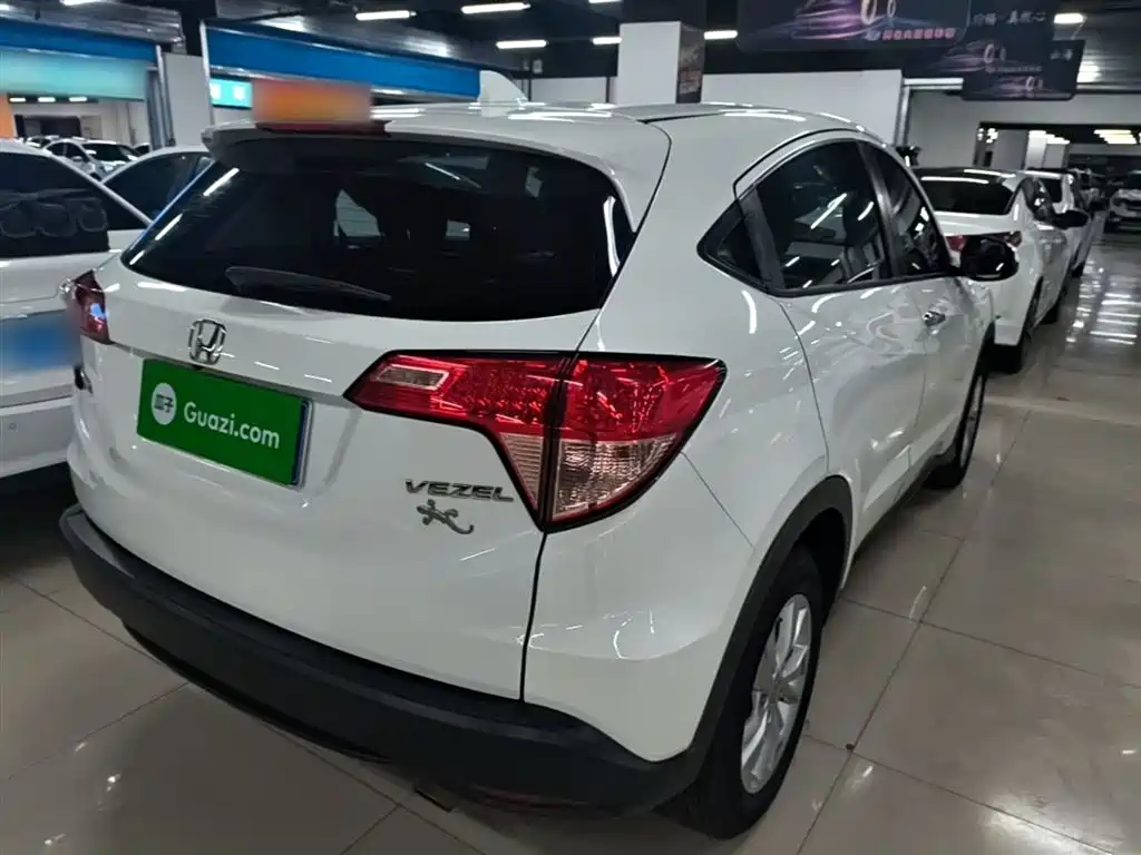 Honda Vezel 2017 — фото 7
