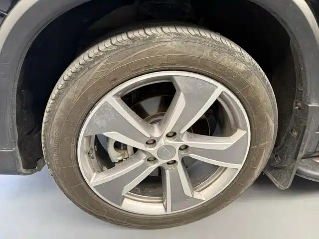 Geely Haoyue L 2023 — фото 10