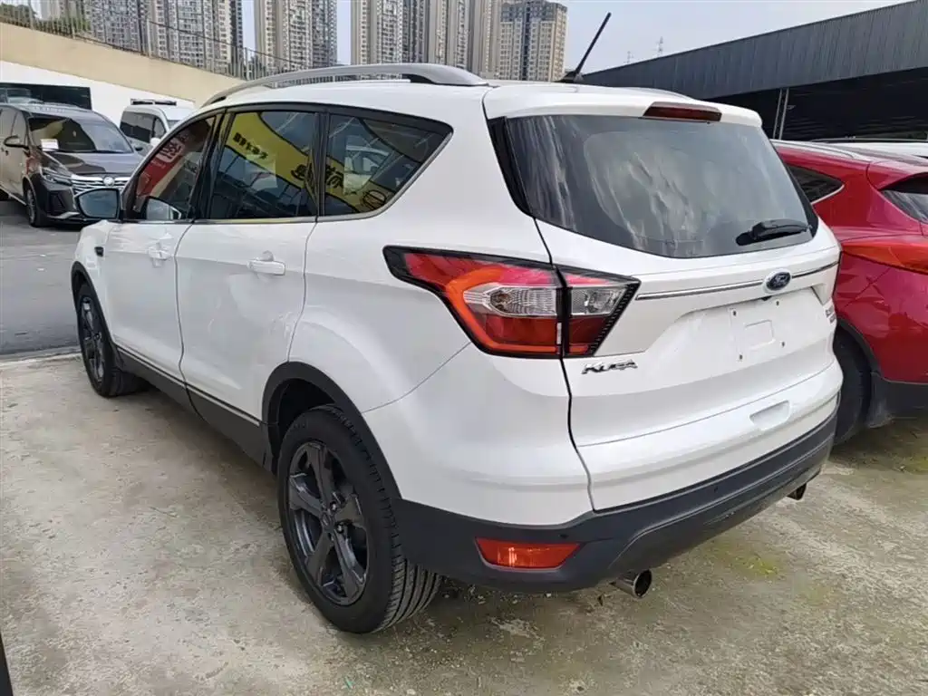 Ford Kuga 2019 — фото 5