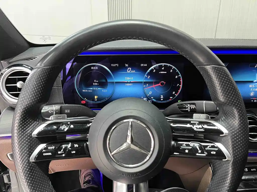 Mercedes-Benz E-Class 2021 — фото 10