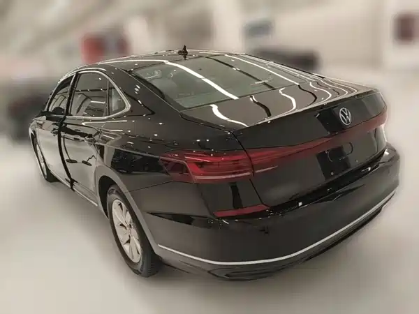 Volkswagen Passat 2025