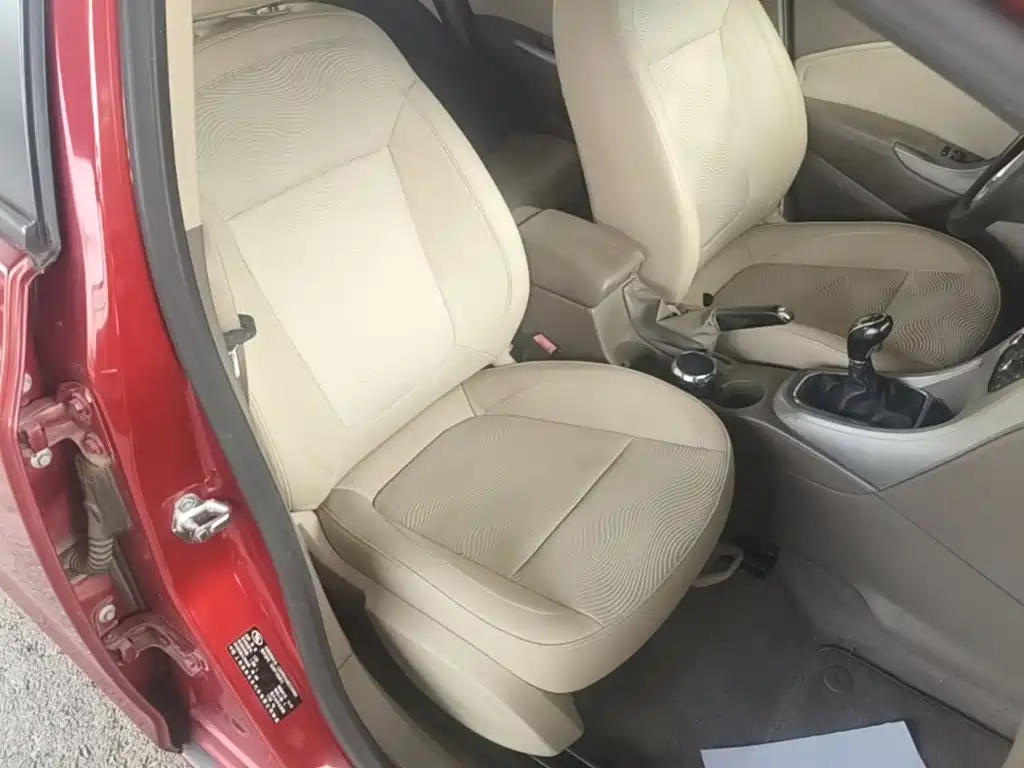 Buick Excelle GT 2014 — фото 25