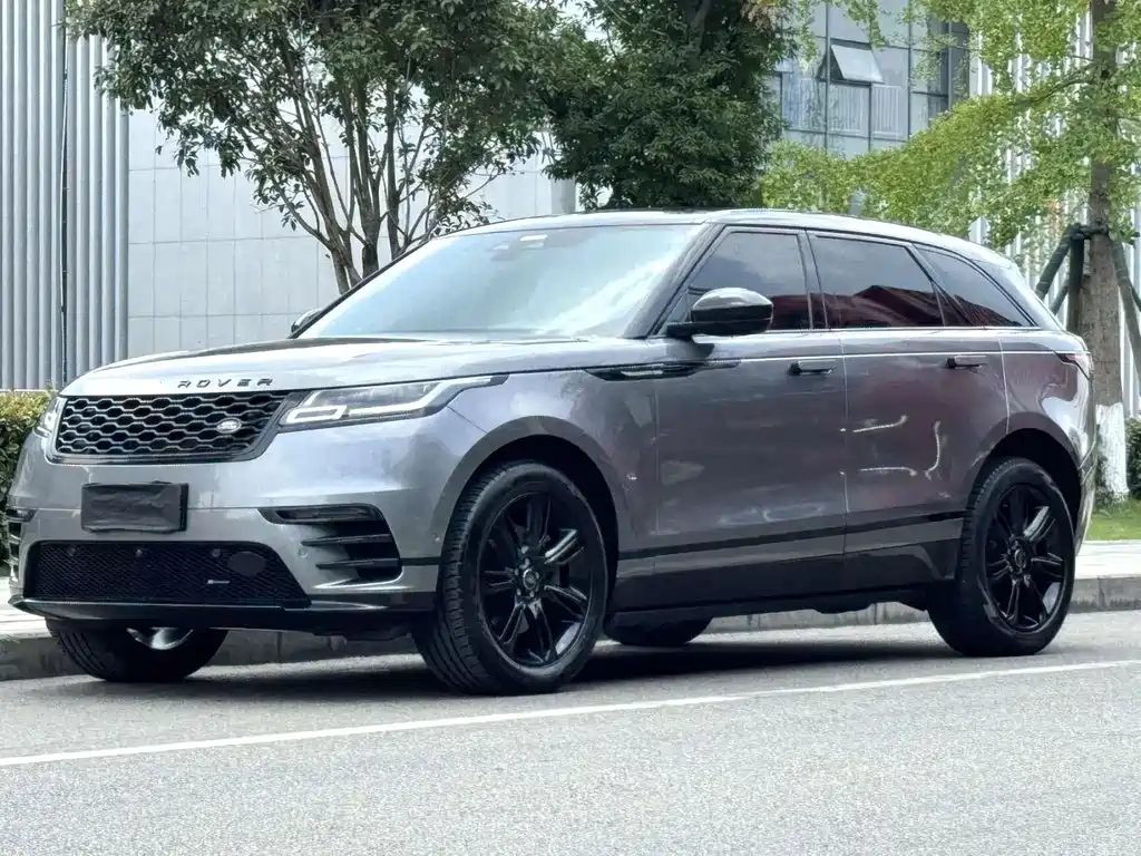 Land Rover Range Rover Velar 2022 — фото 1