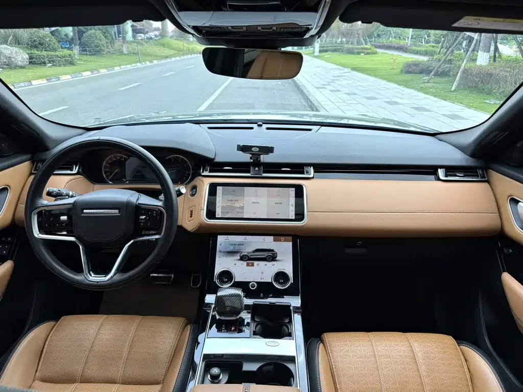 Land Rover Range Rover Velar 2022 — фото 9
