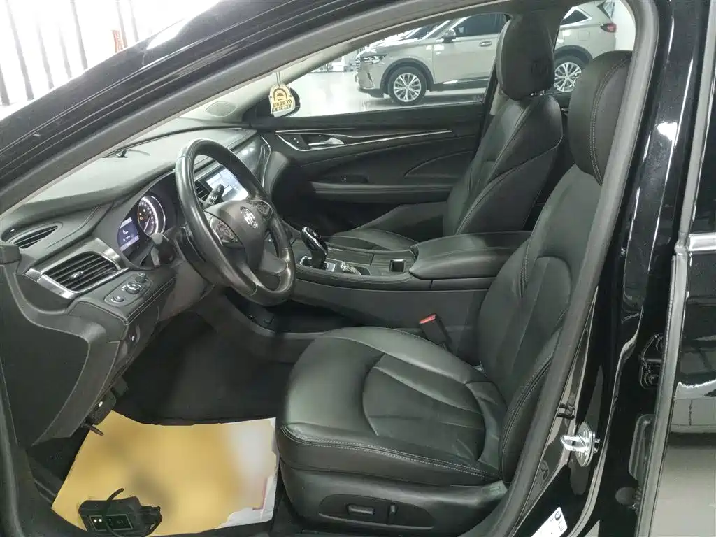 Buick LaCrosse 2023 — фото 11