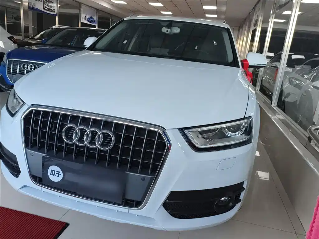 Audi Q3 2016 — фото 1