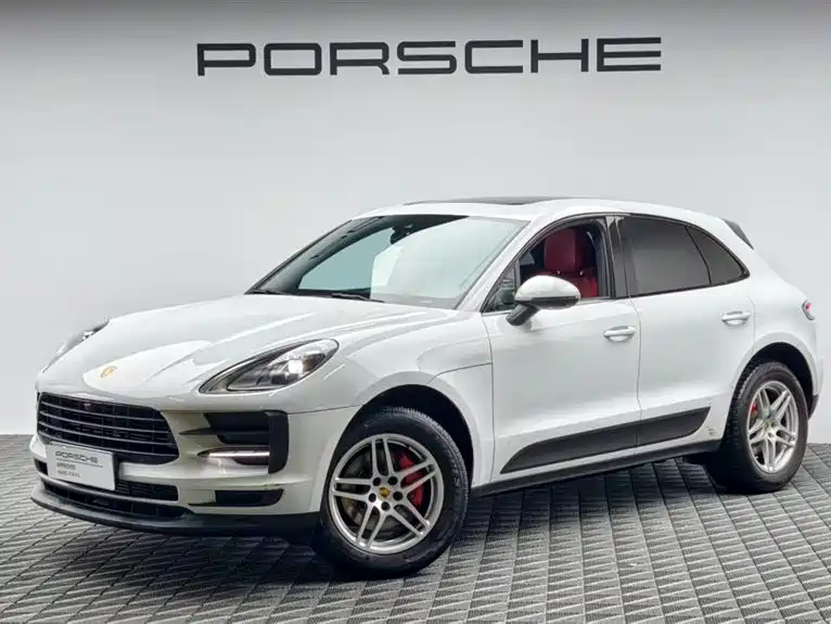 Porsche Macan 2021