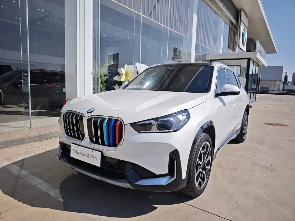 BMW X1 2025 — фото 1