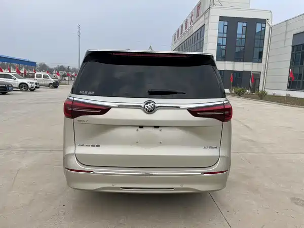 Buick GL8 2021