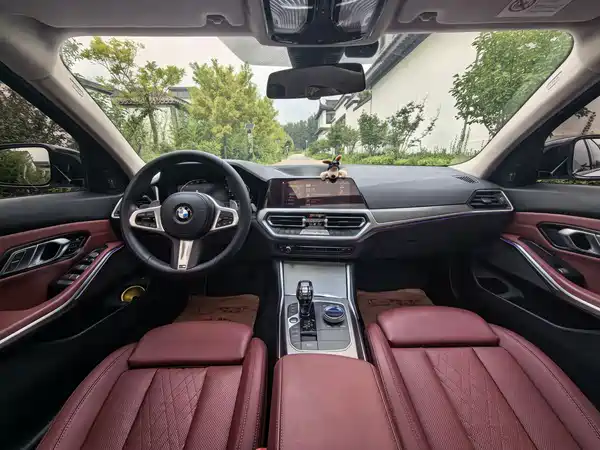 BMW 3 Series 2022