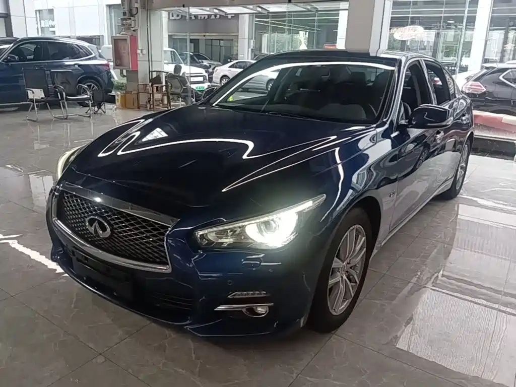 Infiniti Q50L 2017