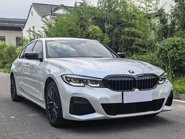 BMW 3 Series 2022