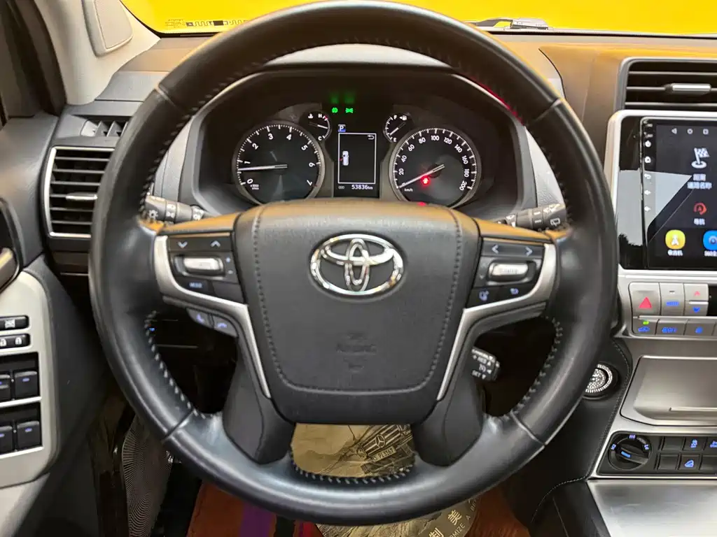 Toyota Prado 2019 — фото 12